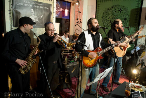 PDLewUnityCafeFullBandSideShot